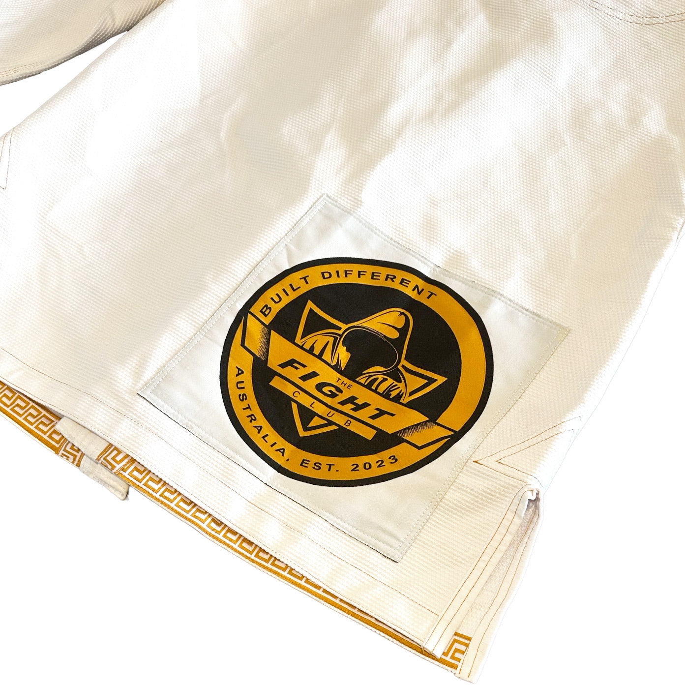 The Fight Club Medusa Jiu Jitsu Gi White/Gold - The Fight Club
