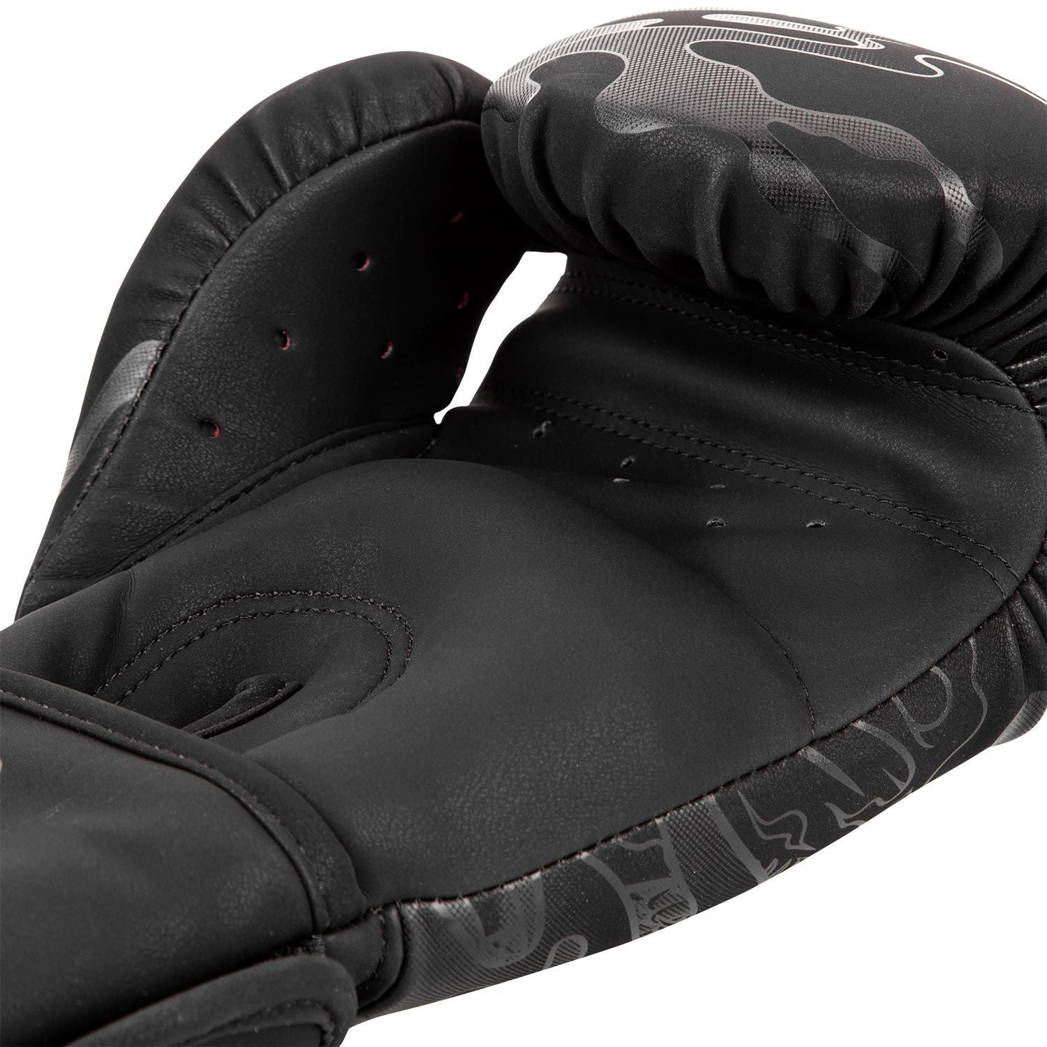 Venum Dragon's Flight Boxing Gloves Black - The Fight Club
