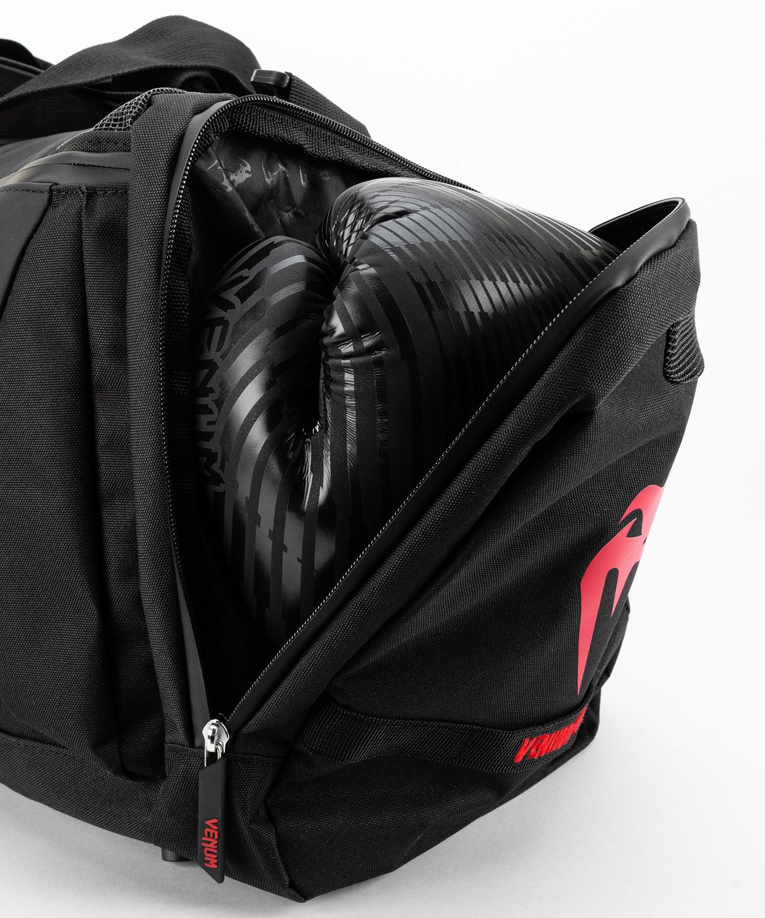 Venum Trainer Lite Evo Sports Bags Black/Red - The Fight Club