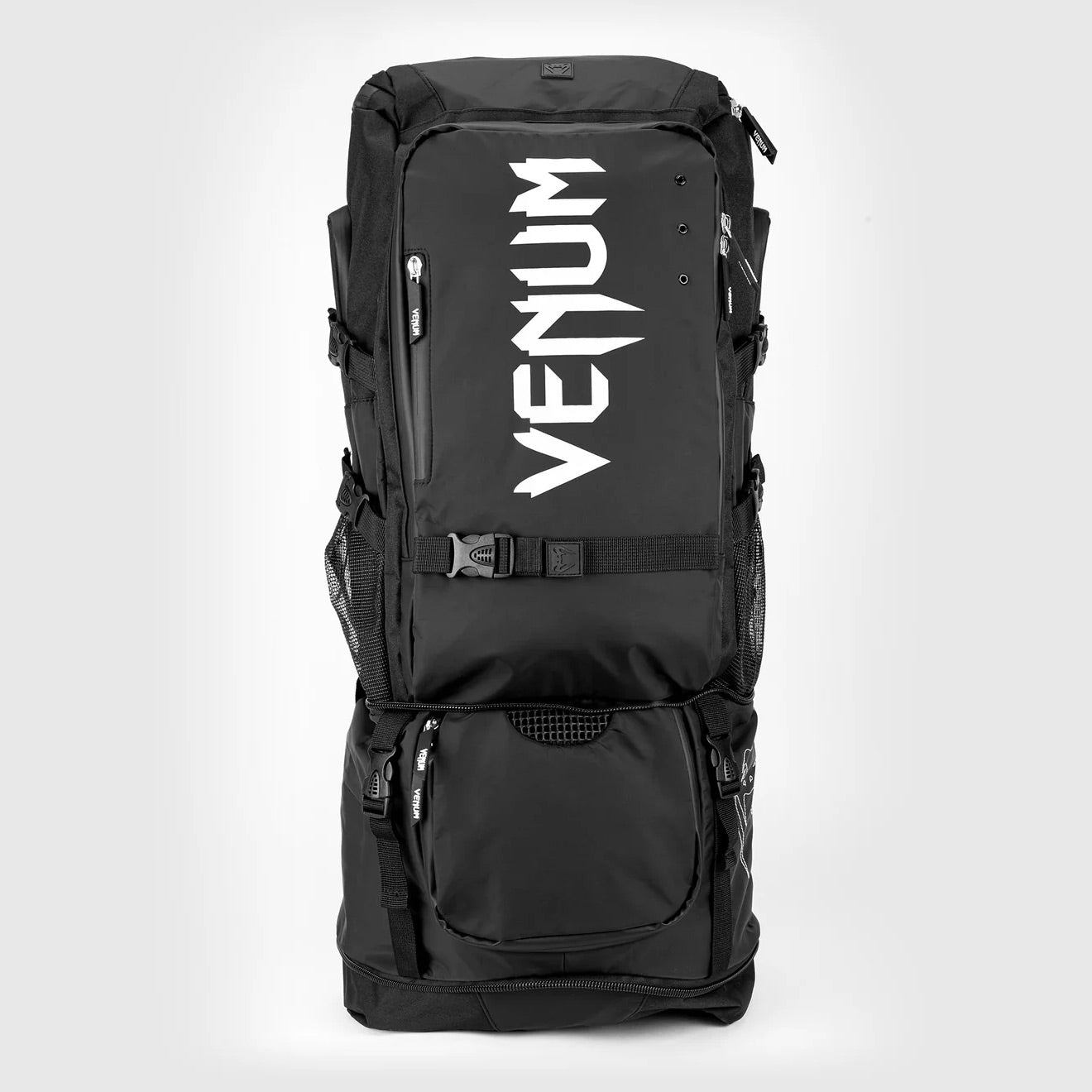 Venum Challenger Xtrem Evo Backpack Black/White - The Fight Club