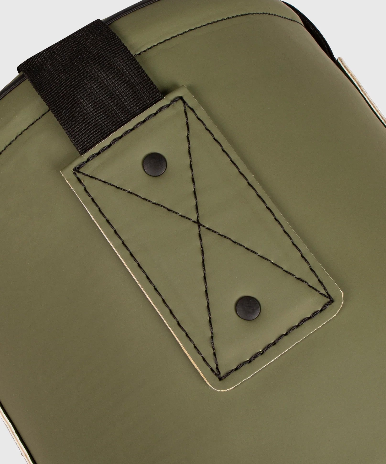 Venum Origins Punching Bag + Ceiling Mount Khaki/Black - The Fight Club