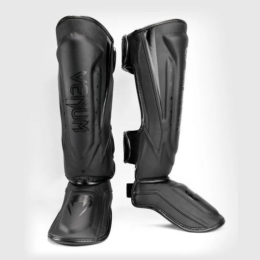 Venum Shin Guards Elite Evo Black/Black - The Fight Club