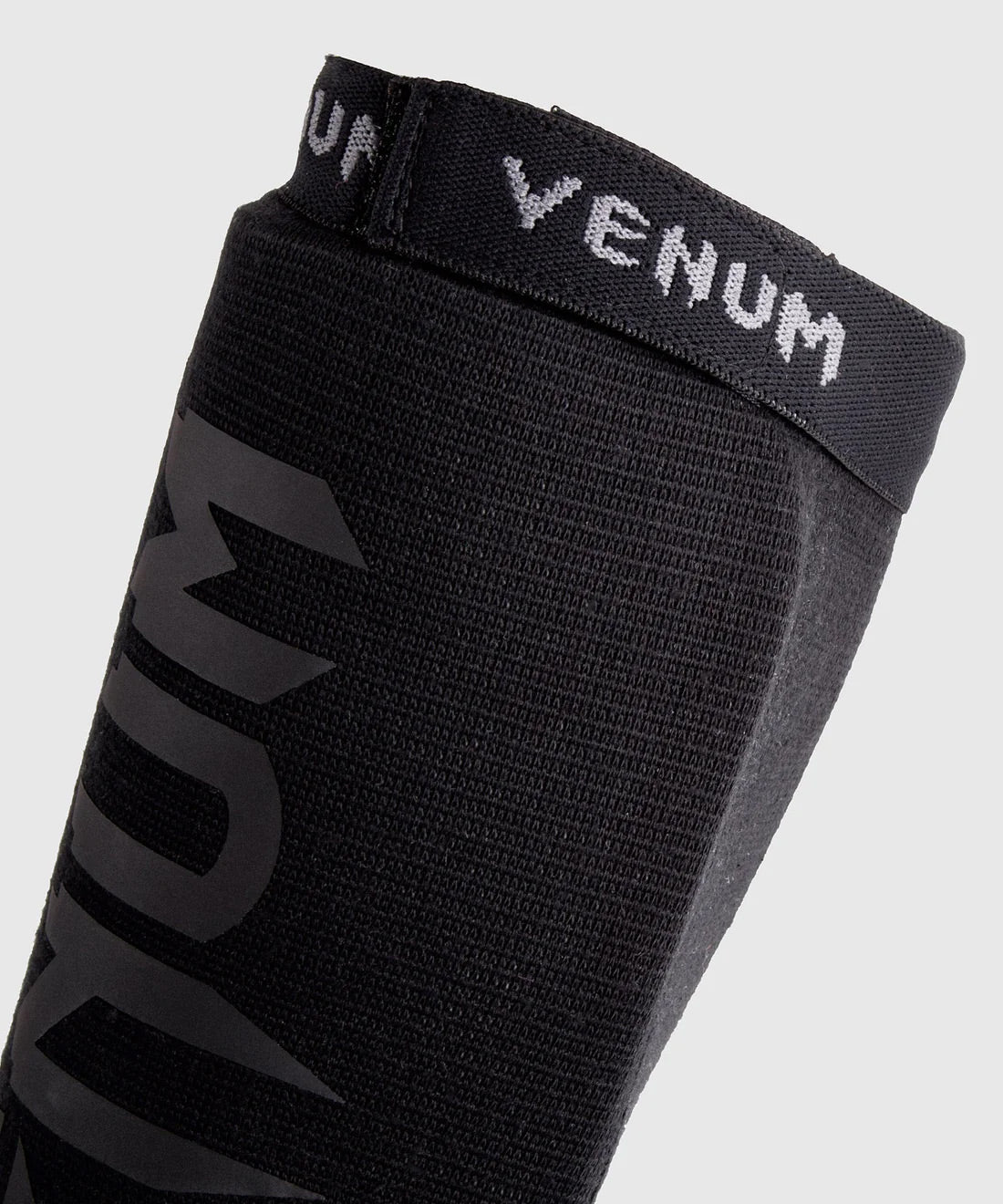 Venum Kontact Shin Guards Black/Black - The Fight Club