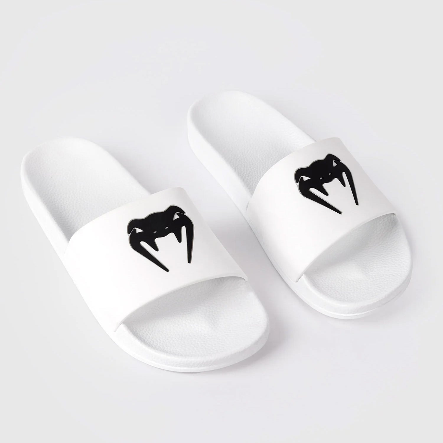 Venum Classic Slides White/Black - The Fight Club