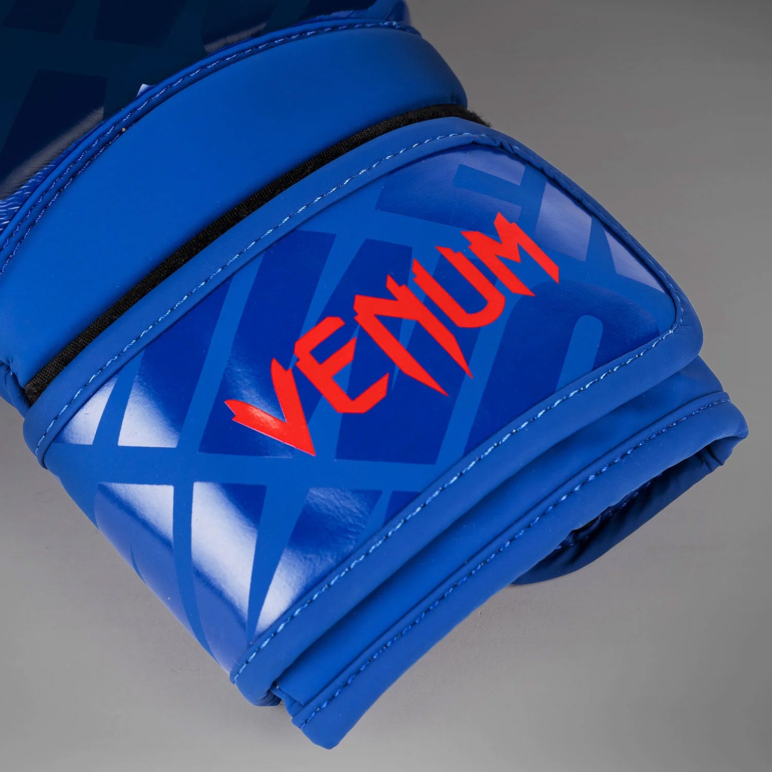 Venum Contender 1.5 XT Boxing Gloves Royal Blue - The Fight Club