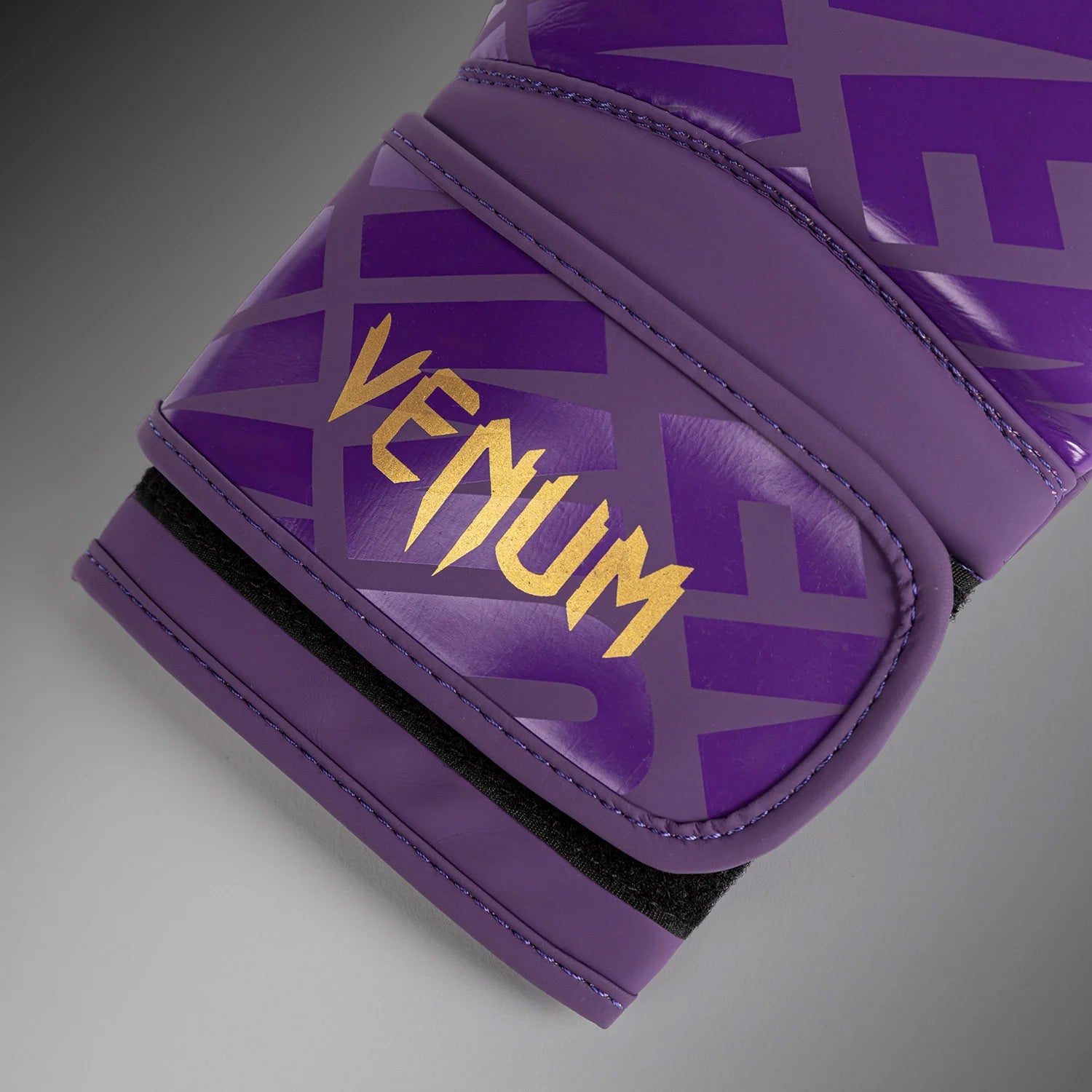Venum Contender 1.5 XT Boxing Gloves Dark Purple - The Fight Club