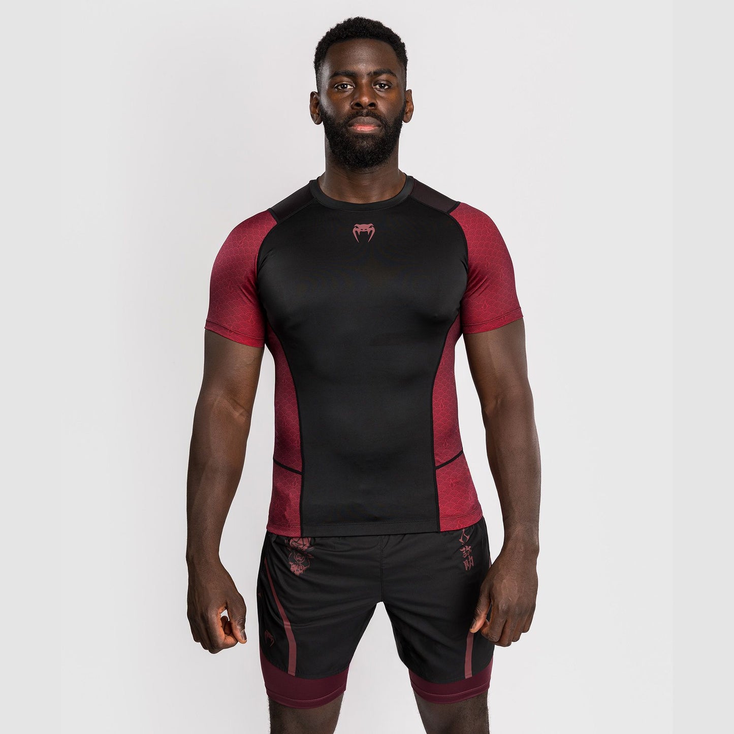 Venum x Assassin's Creed Shadows Men's Short Sleeve Rash Guard Burgundy/Black - The Fight Club