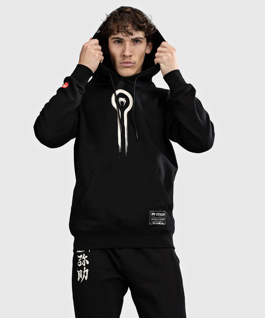 Venum x Assassin's Creed Shadows Hoodie Black - The Fight Club