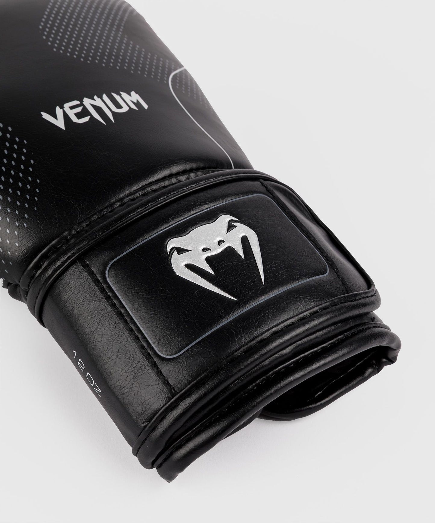 Venum Nexus Boxing Gloves Black/Silver - The Fight Club