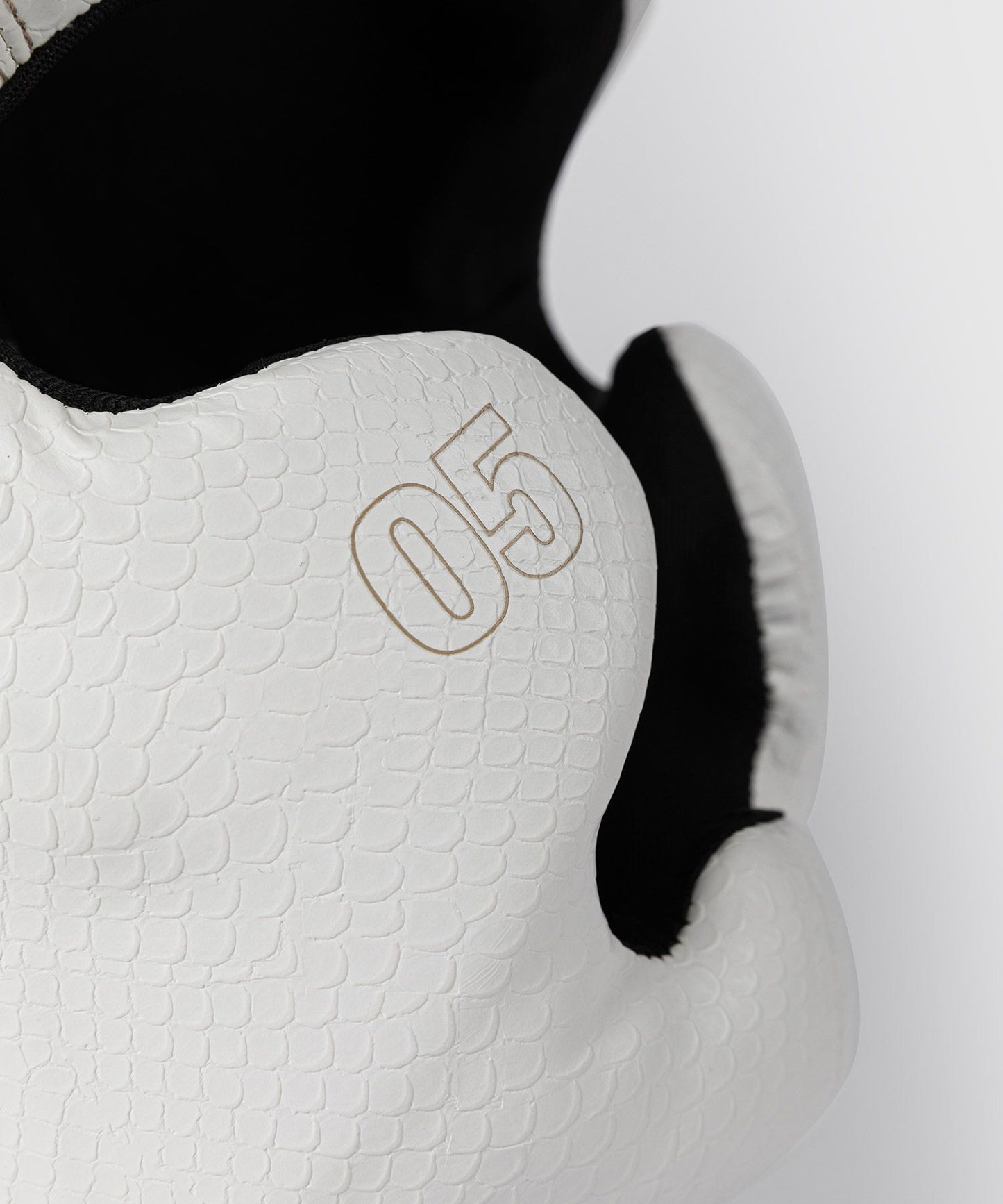 Venum Impact Evo Scales Headgear Ivory - The Fight Club