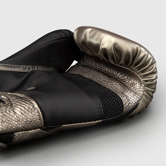 Venum Challenger 4.0 Boxing Gloves Silver/Black - The Fight Club