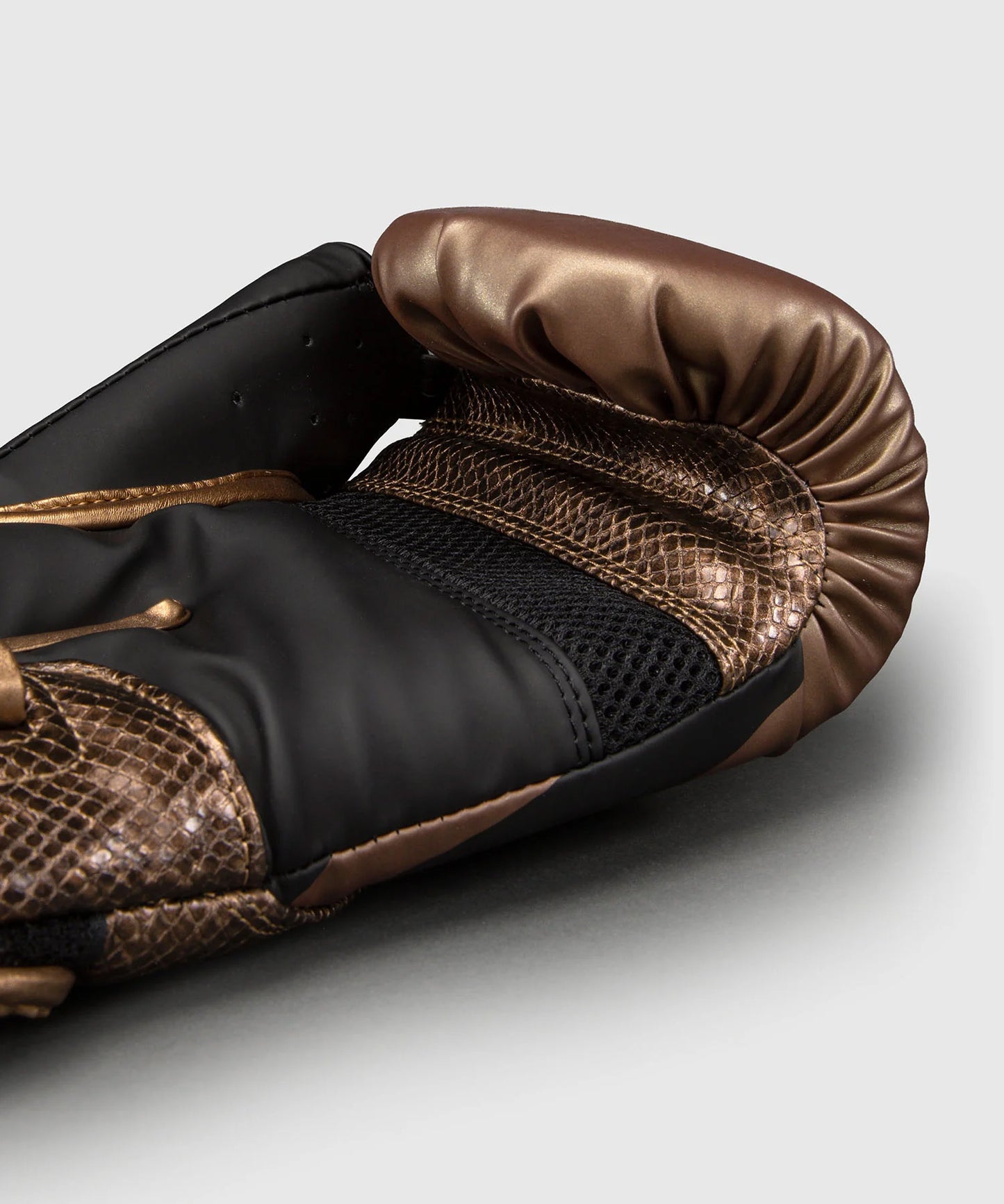 Venum Challenger 4.0 Boxing Gloves Brown/Black - The Fight Club