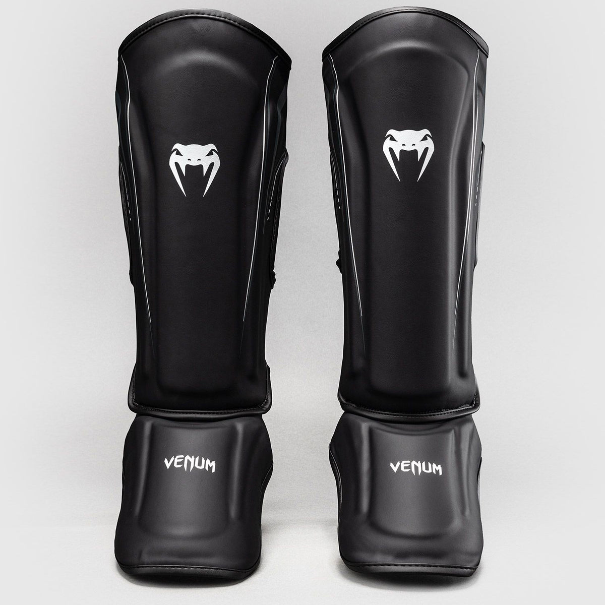 Venum Streamline Shin Guards Black/White - The Fight Club