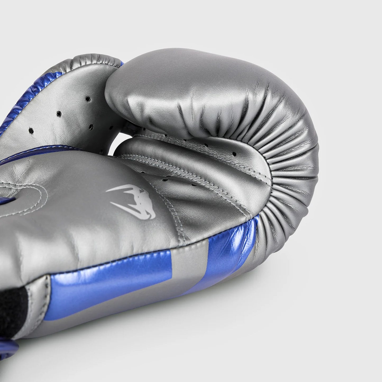 Venum Elite Boxing Gloves Grey Special Edition - The Fight Club