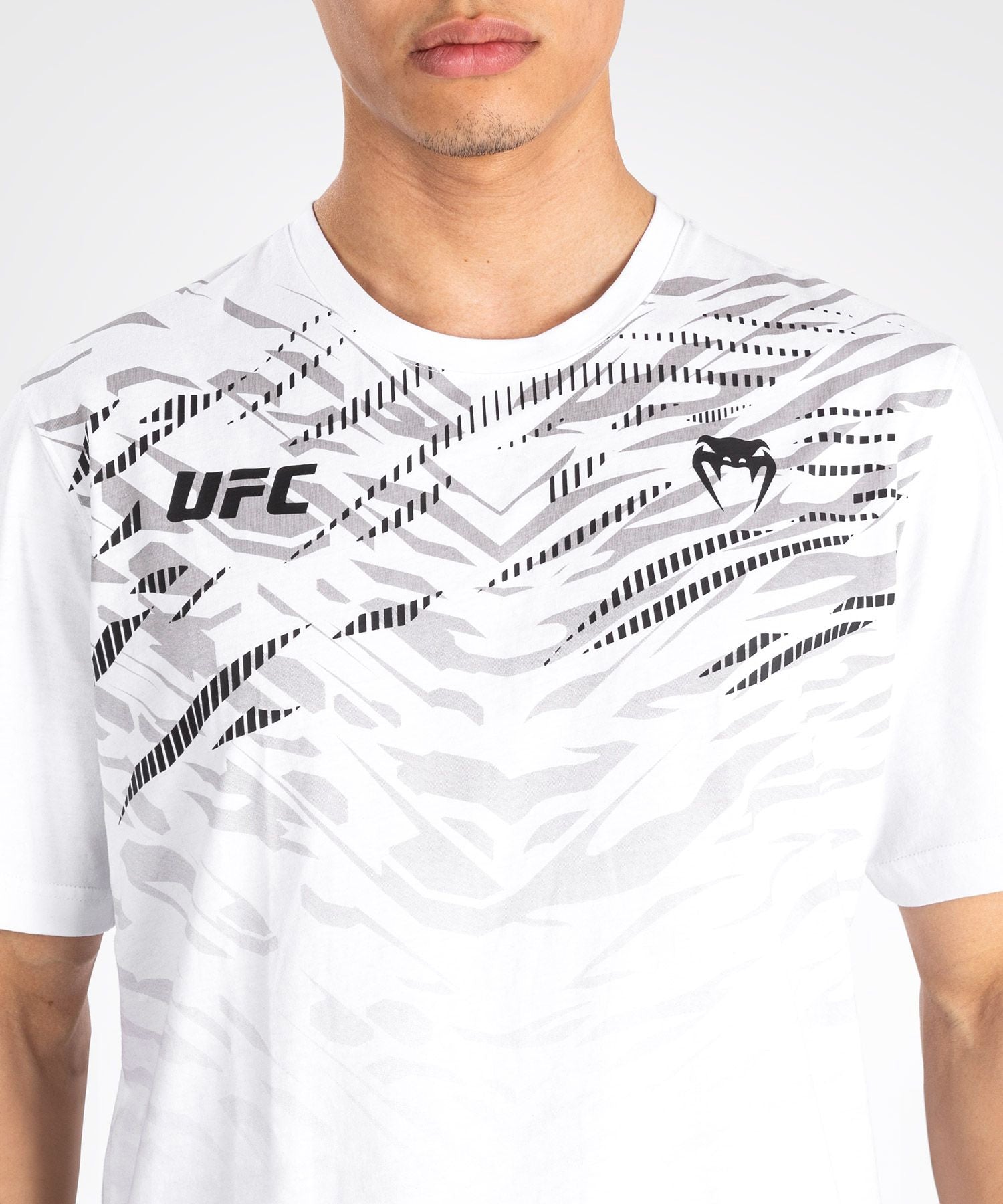 Venum UFC Fusion Replica Men's Short Sleeve T-Shirt White - The Fight Club
