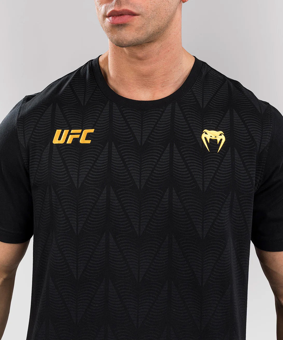 Venum Men's UFC Zenith by Venum Replica Champion T-Shirt - The Fight Club