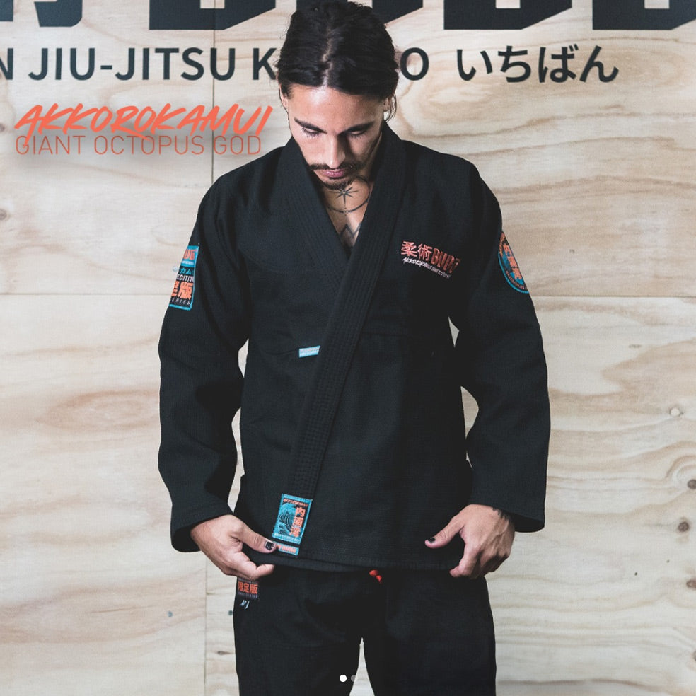 Budo Akkorokamui Gi and Rash Guard Set - The Fight Club