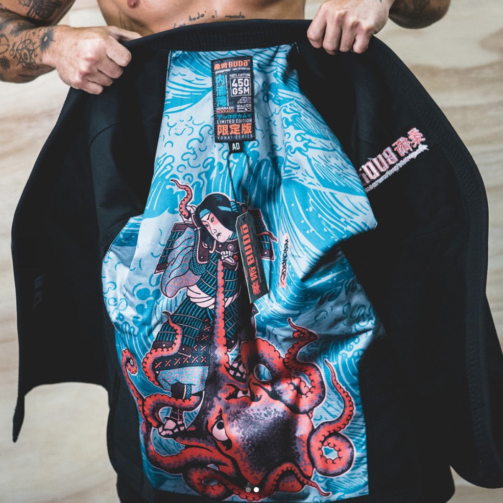 Budo Akkorokamui Gi and Rash Guard Set - The Fight Club