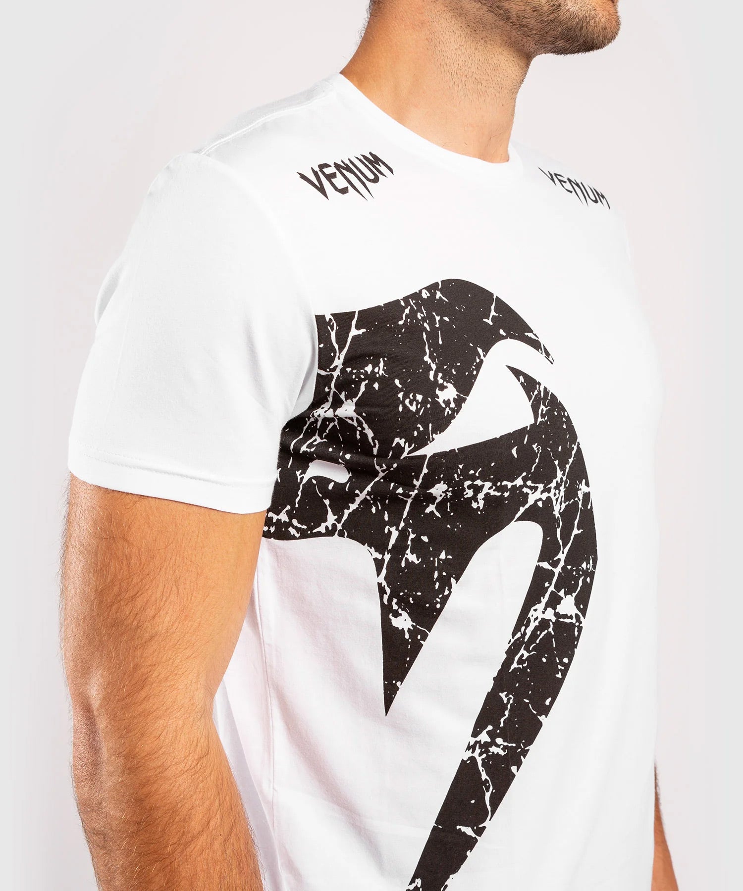 Venum Giant T-Shirt - White - The Fight Club