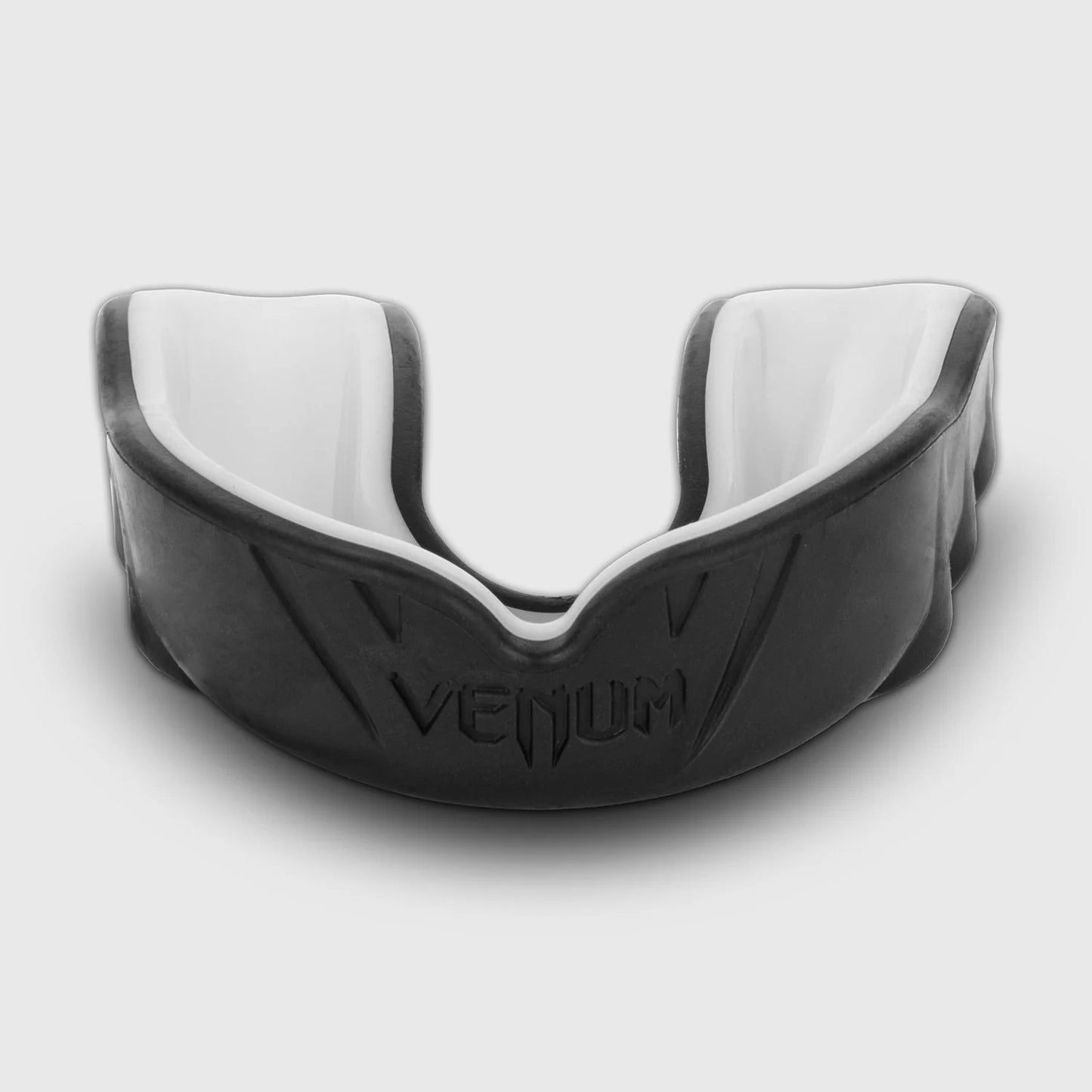 Venum Challenger Mouthguard Black/Ice - The Fight Club