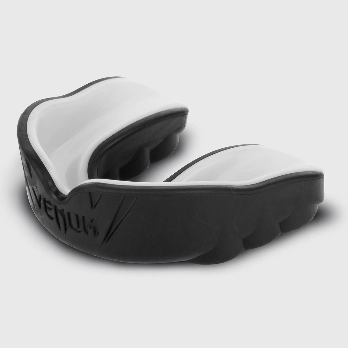 Venum Challenger Mouthguard Black/Ice - The Fight Club