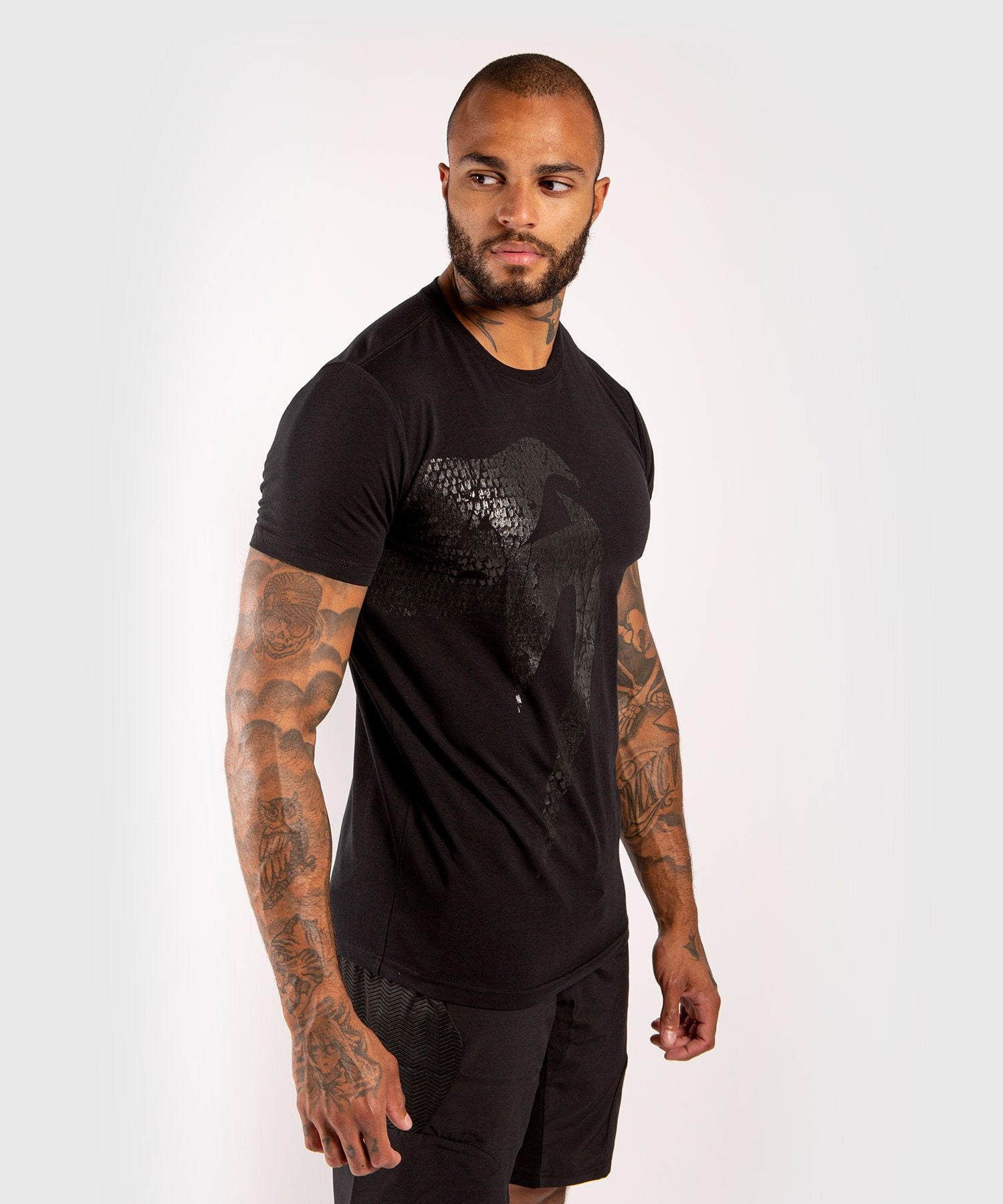 Venum Giant T-Shirt - Matte/Black - The Fight Club