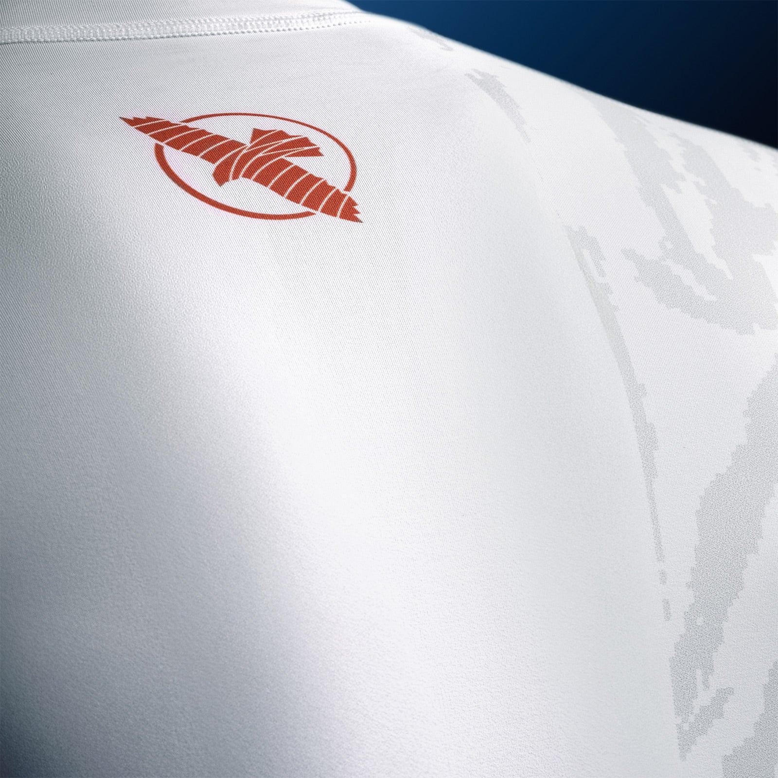 Hayabusa Apex Short Sleeve Rash Guard Ash White - The Fight Club