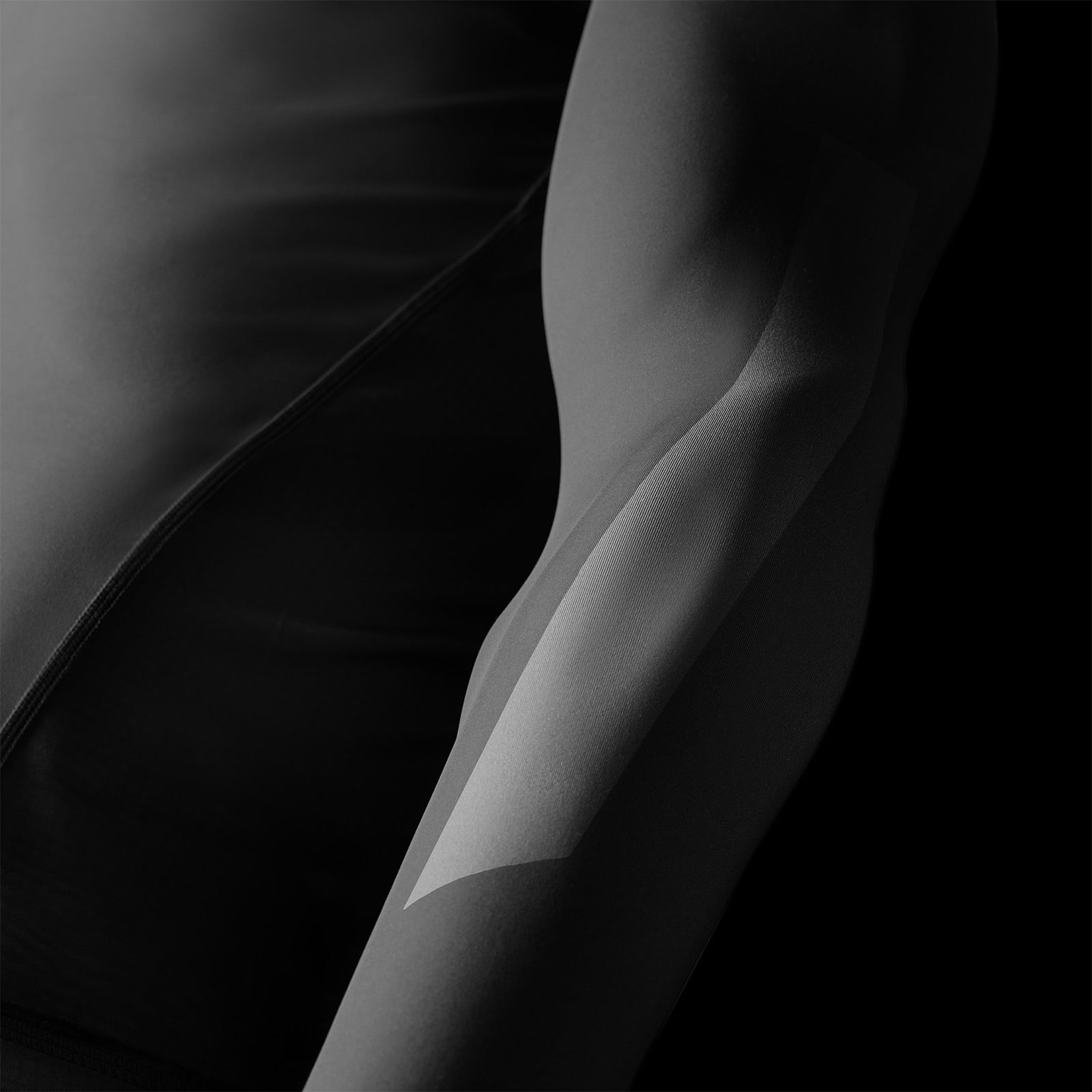 Hayabusa Core Long Sleeve Rash Guard Black - The Fight Club