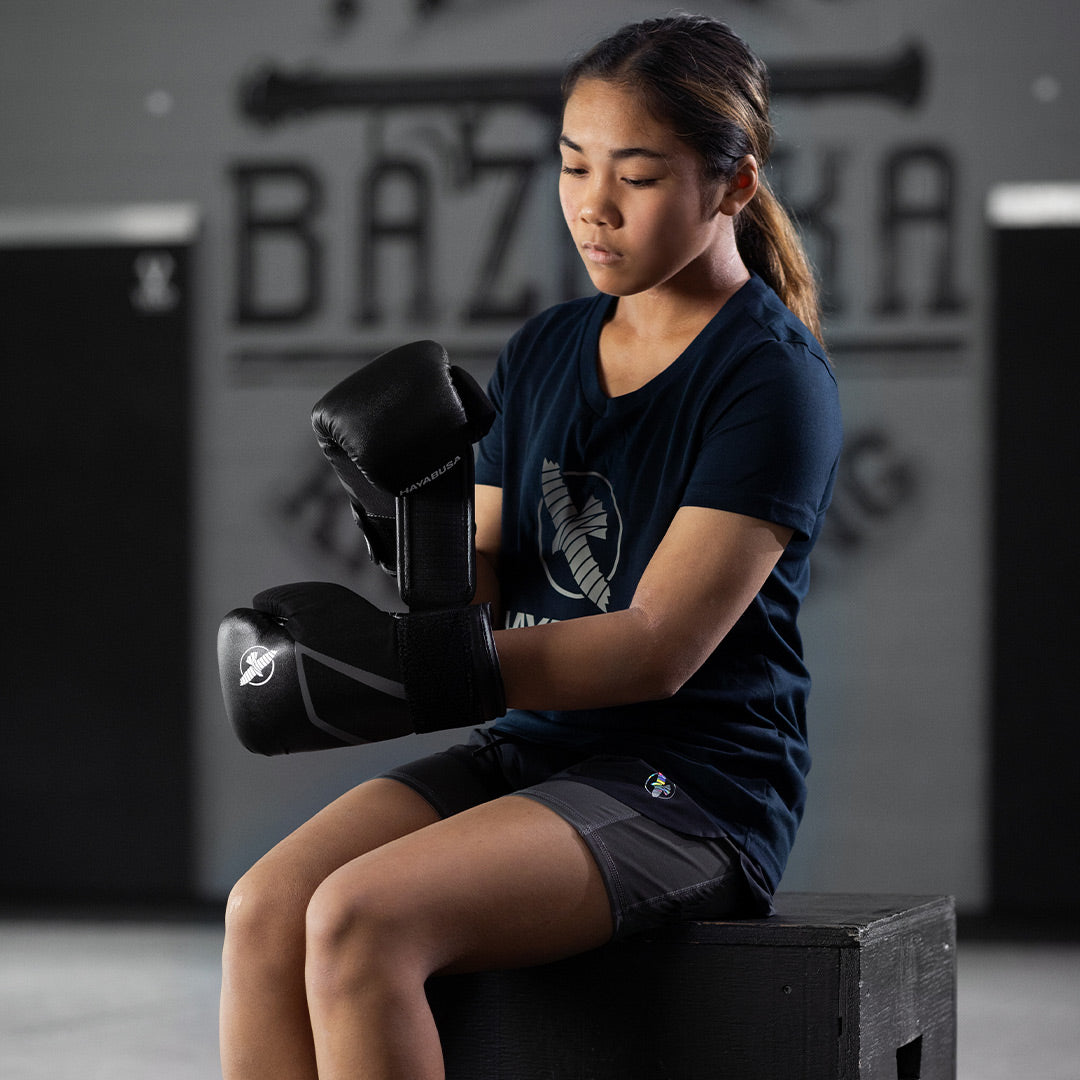Hayabusa E1 Youth Boxing Gloves Black/Grey - The Fight Club