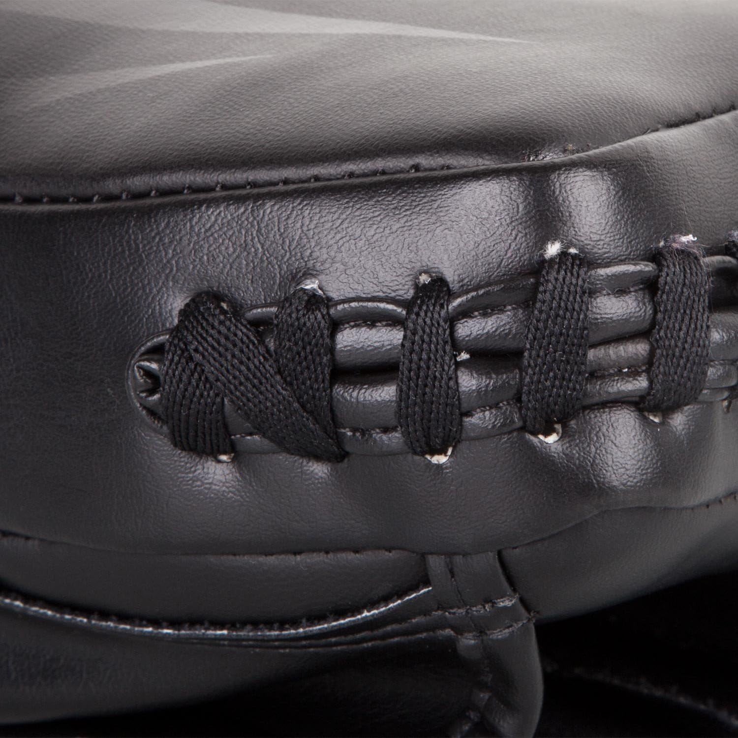 Venum Elite Mini Focus Mitts Black/Black - The Fight Club