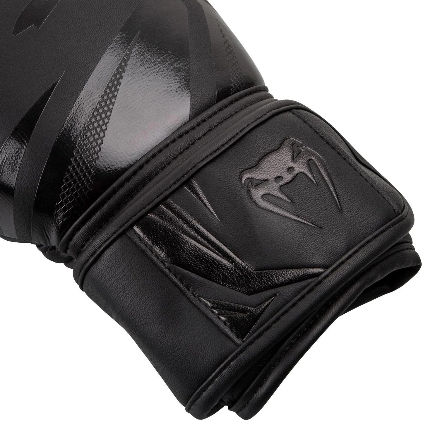 Venum Challenger 3.0 Boxing Gloves Black/Black - The Fight Club