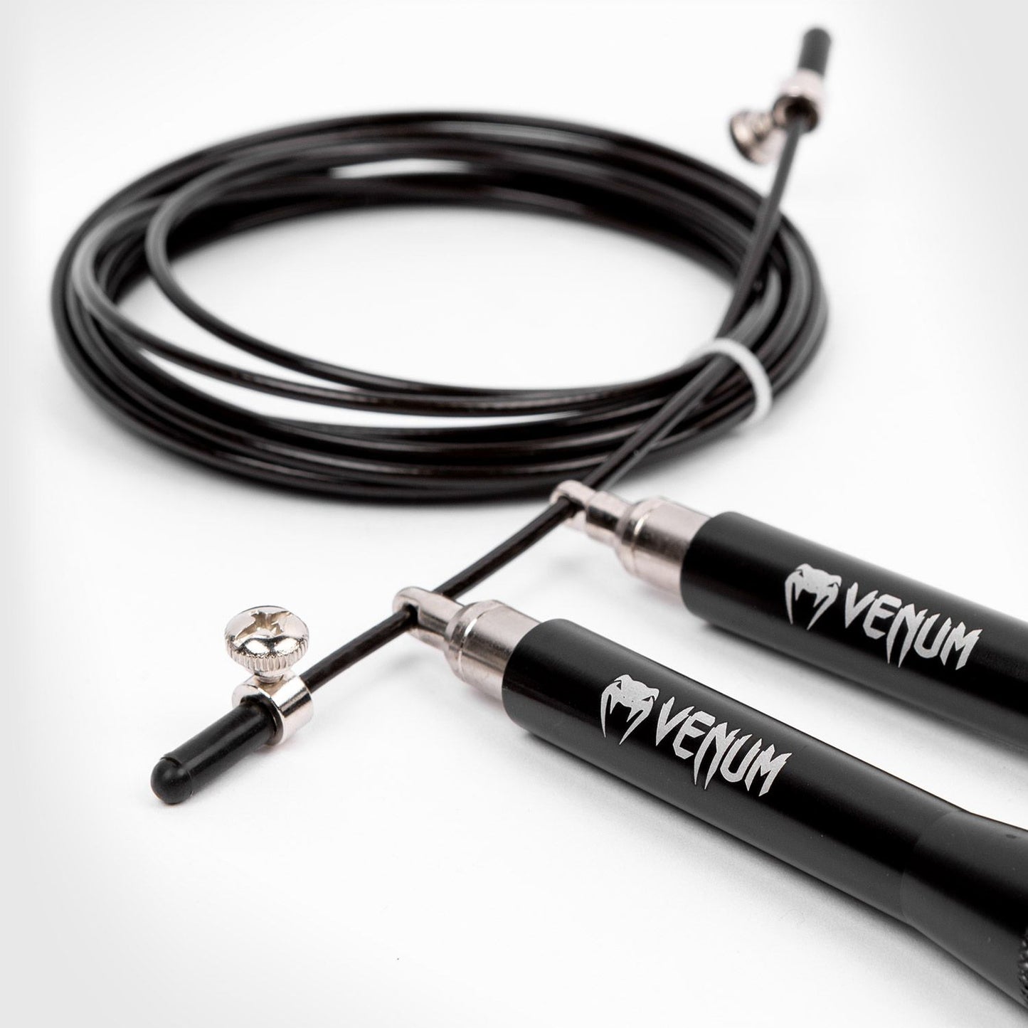 Venum Thunder Evo Jump Rope Black - The Fight Club