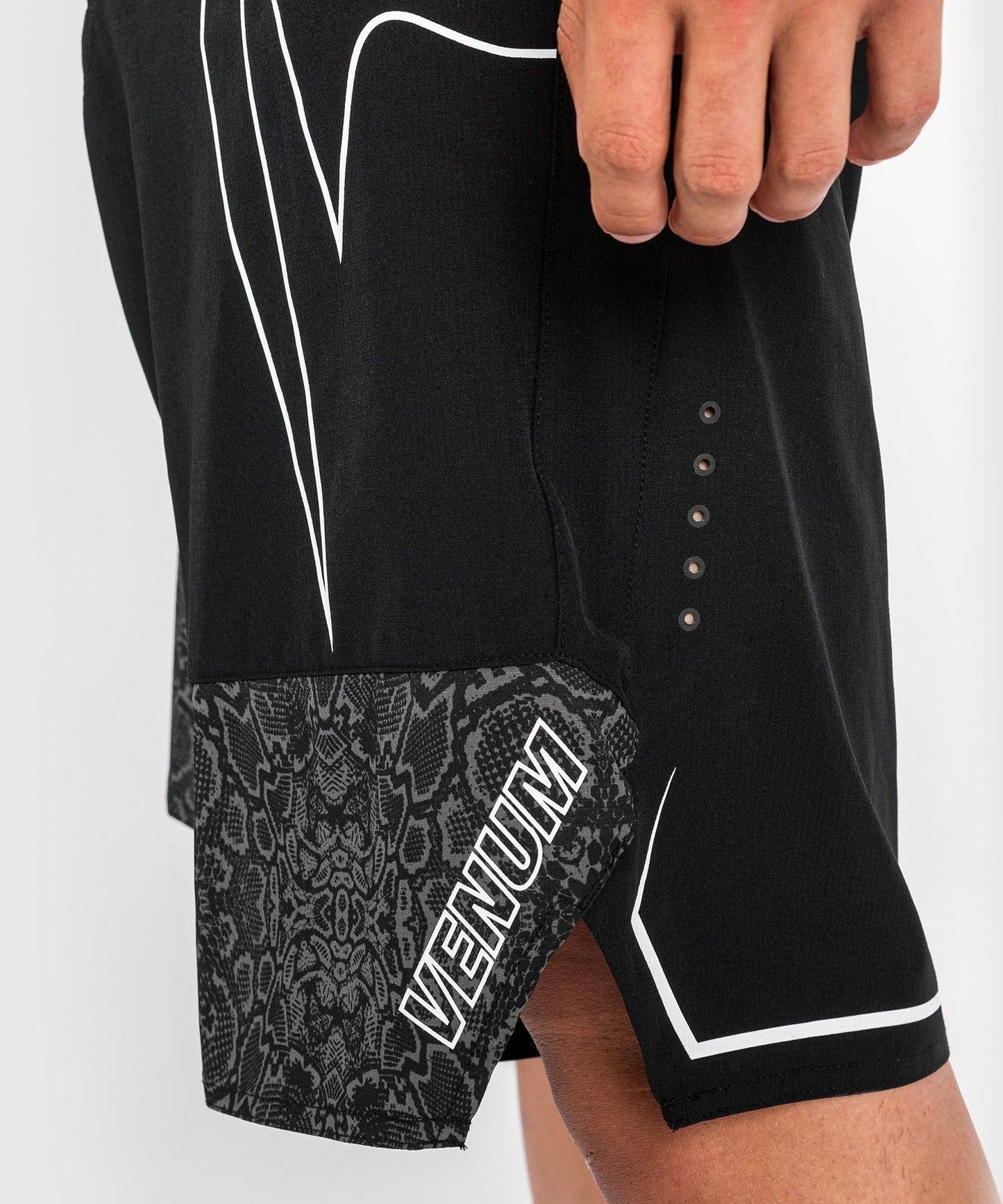 Venum Light 4.0 Fight Shorts - Black/White - The Fight Club