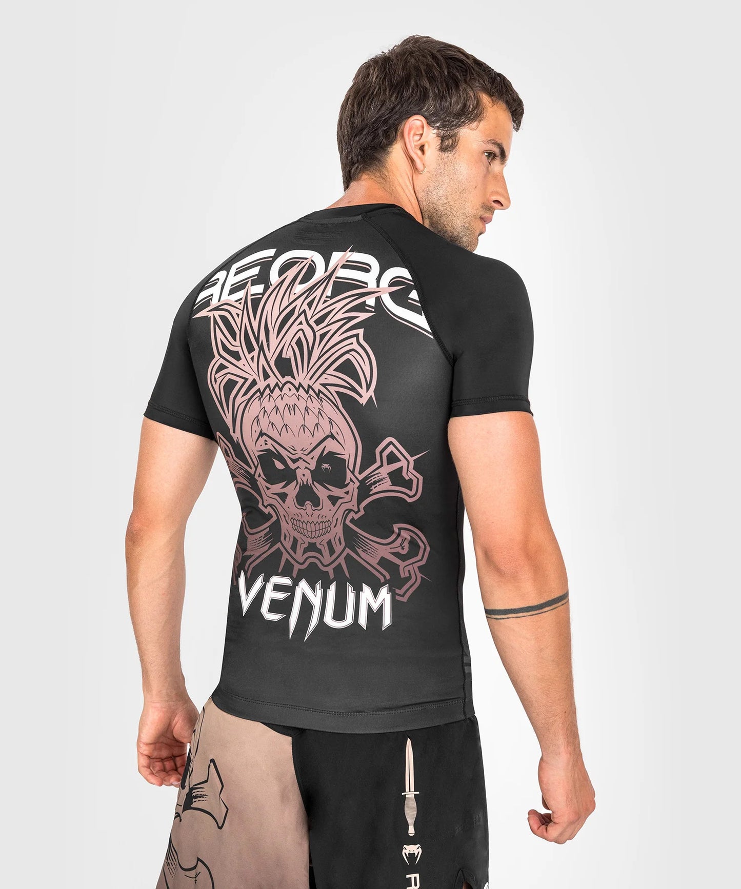 Venum Reorg Rash Guard - Black - The Fight Club