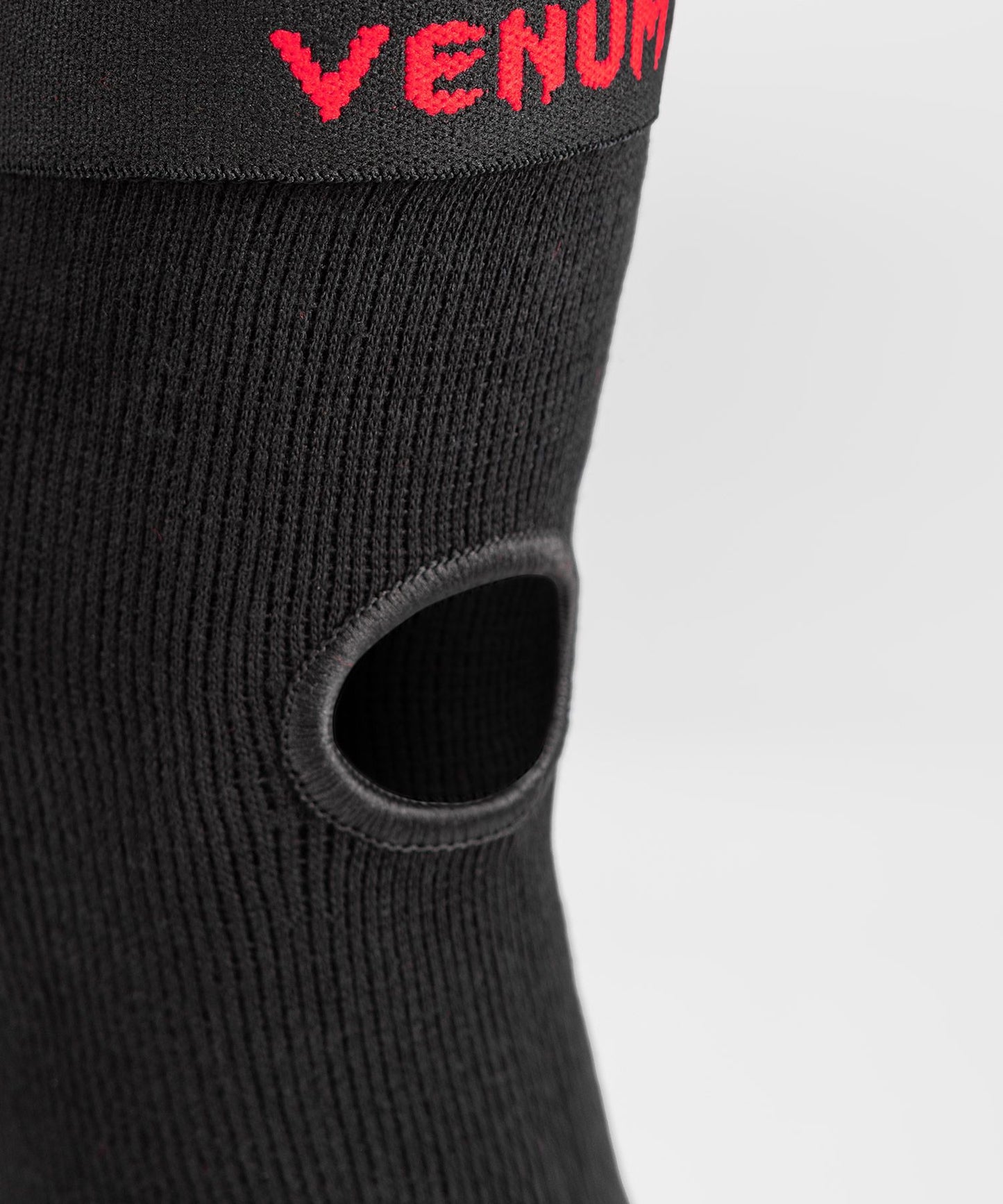 Venum Kontact Elbow Guard Black/Red - The Fight Club