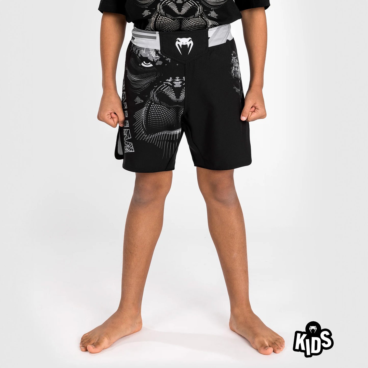 Venum Gorilla Jungle Fight Shorts Kids - Black/White - The Fight Club