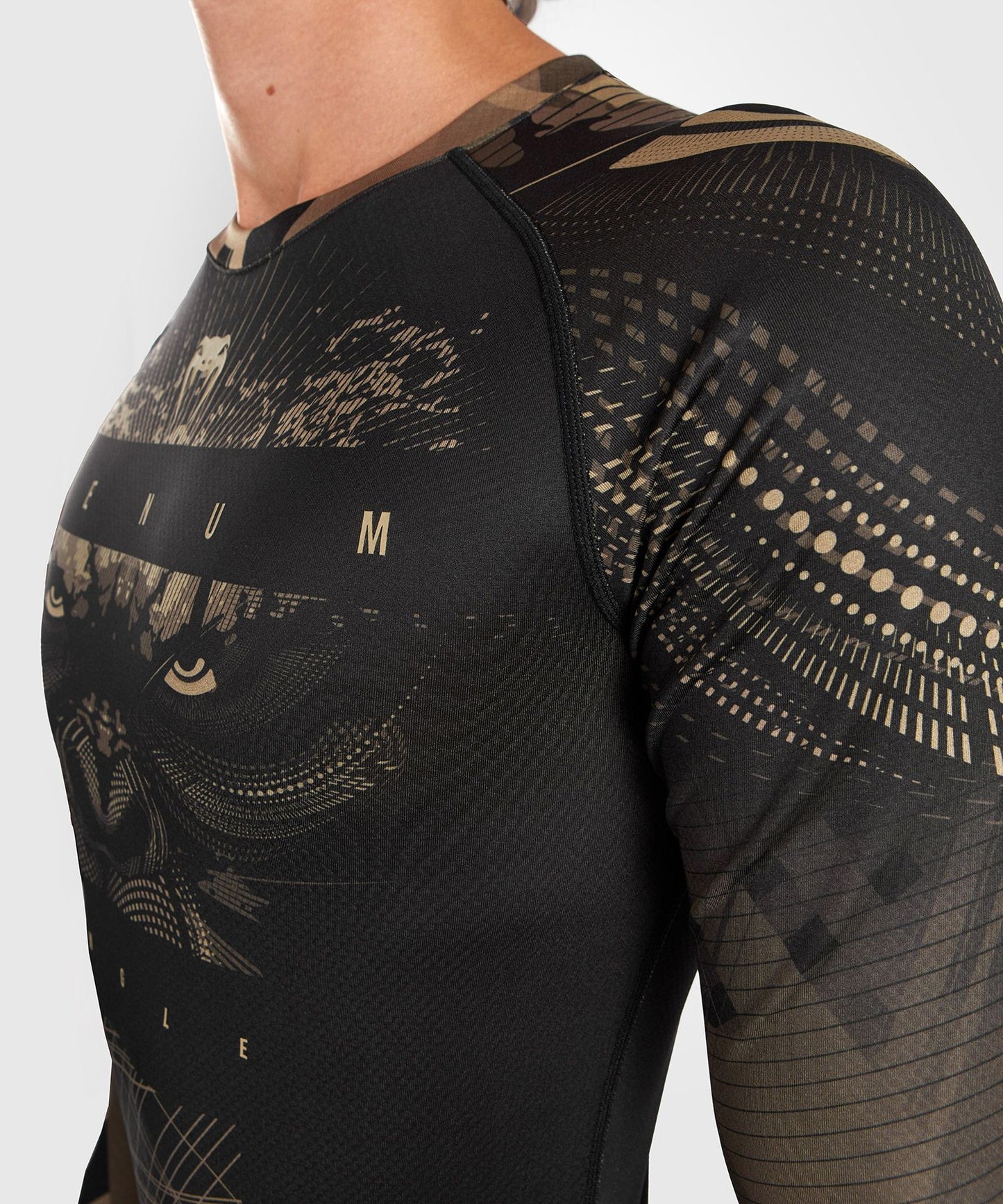 Venum Gorilla Jungle Rash Guard Long Sleeve - Black/Sand - The Fight Club