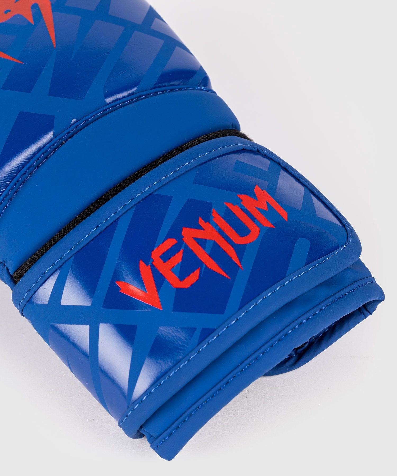 Venum Contender 1.5 XT Boxing Gloves Royal Blue - The Fight Club