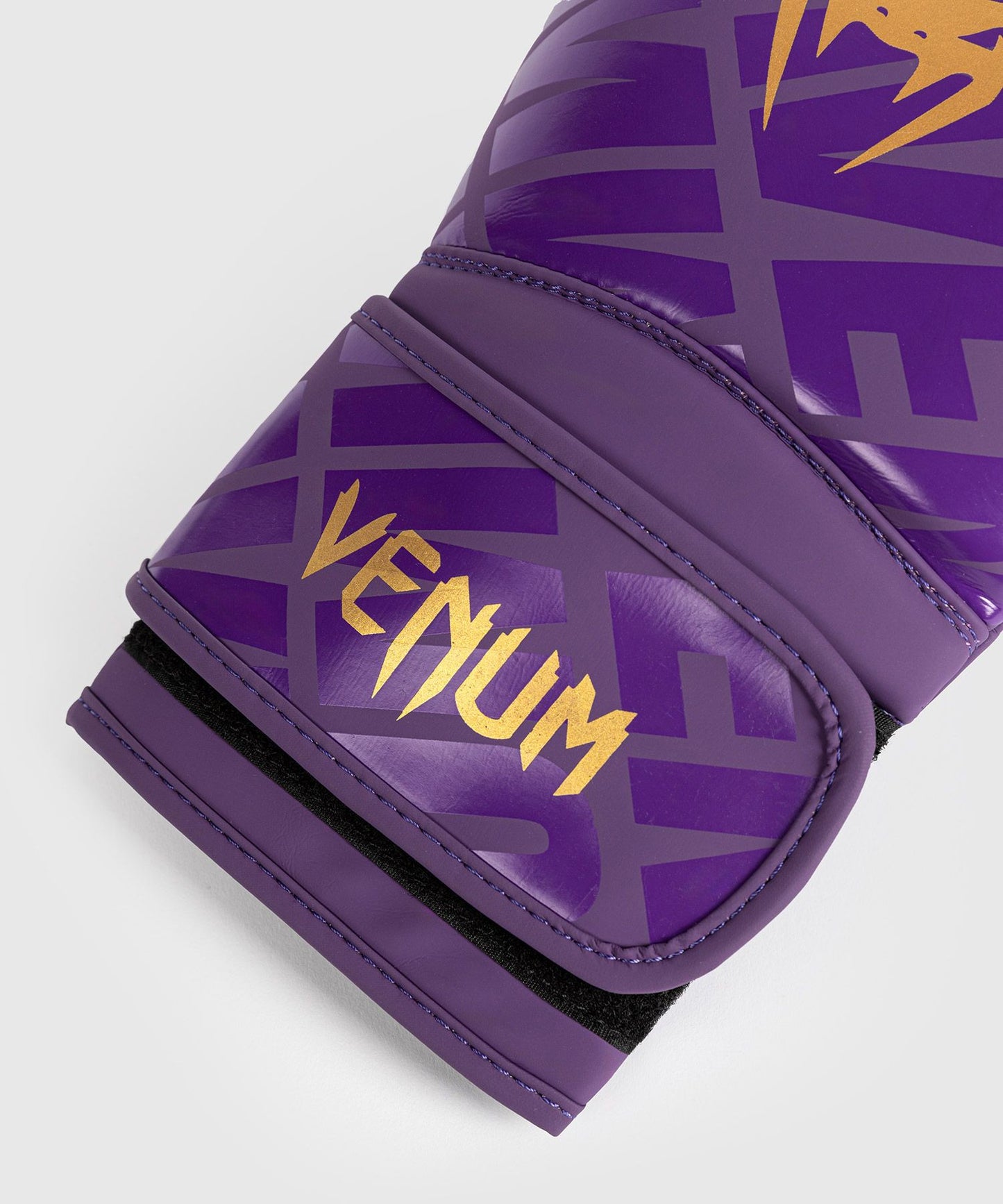Venum Contender 1.5 XT Boxing Gloves Dark Purple - The Fight Club