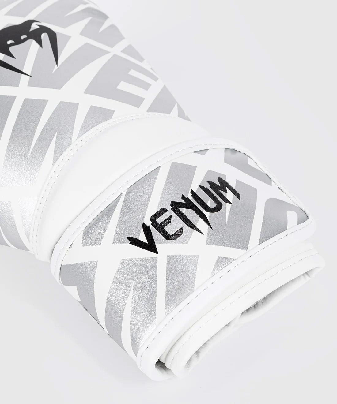 Venum Contender 1.5 XT Boxing Gloves - White Silver - The Fight Club