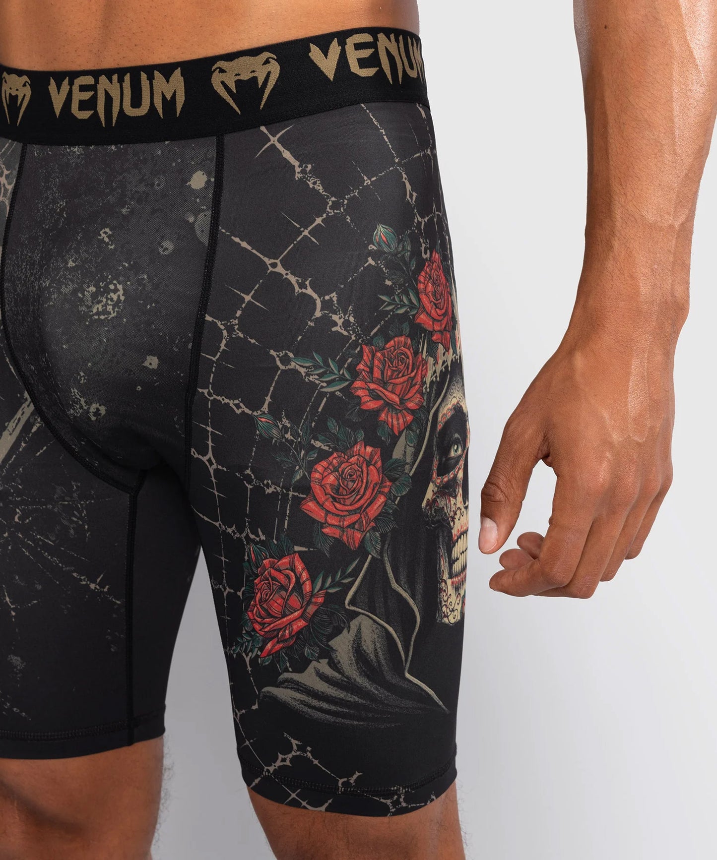 Venum Santa Muerte 5.0 Men's Vale Tudo Shorts Deep Black/Gold - The Fight Club