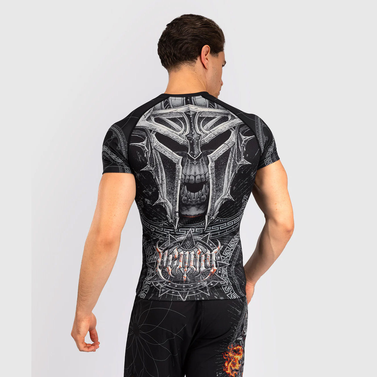 Venum Gladiator 5.0 Men's Short Sleeve Rash Guard Black/Silver - The Fight Club