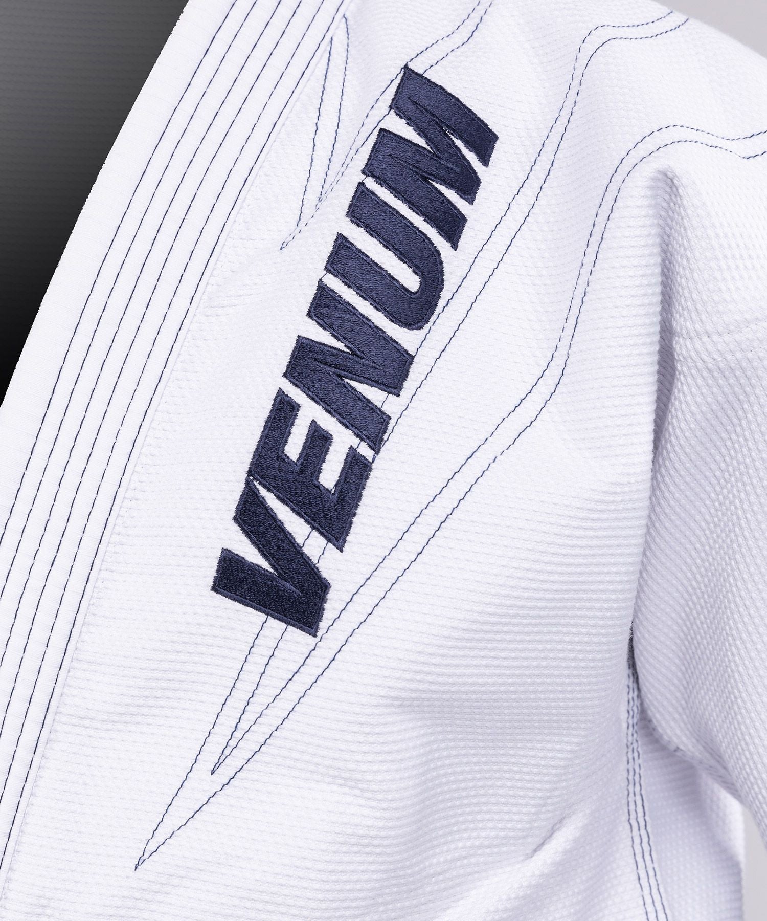 Venum Elite 5.0 Gi White - The Fight Club