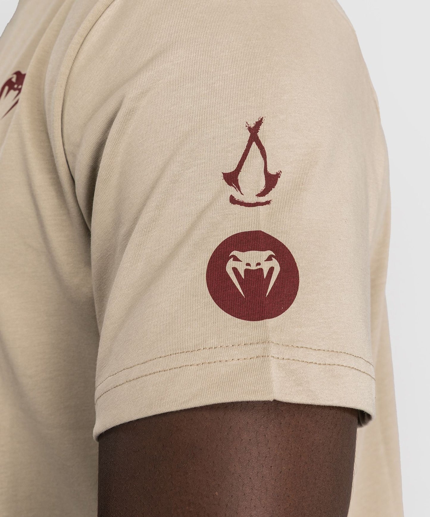 Venum x Assassin's Creed Shadows T-Shirt Sand - The Fight Club