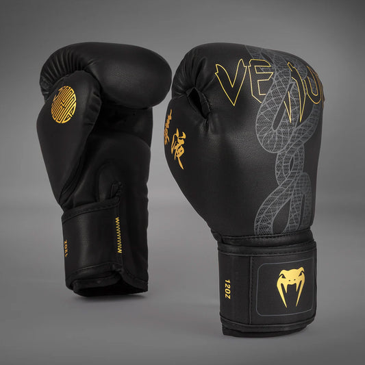 Venum Serpenti Boxing Gloves Black/Silver/Gold - The Fight Club