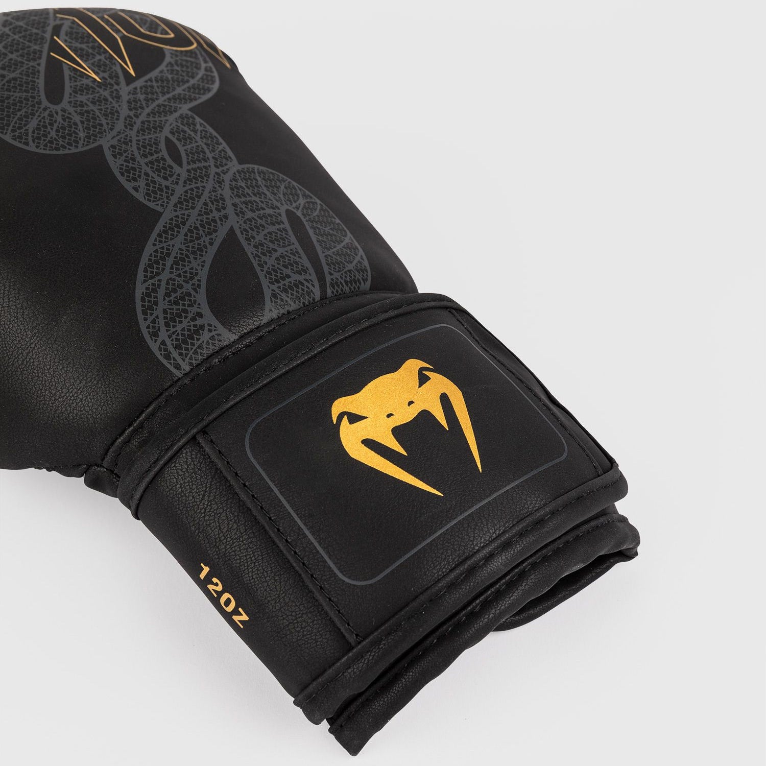 Venum Serpenti Boxing Gloves Black/Silver/Gold - The Fight Club
