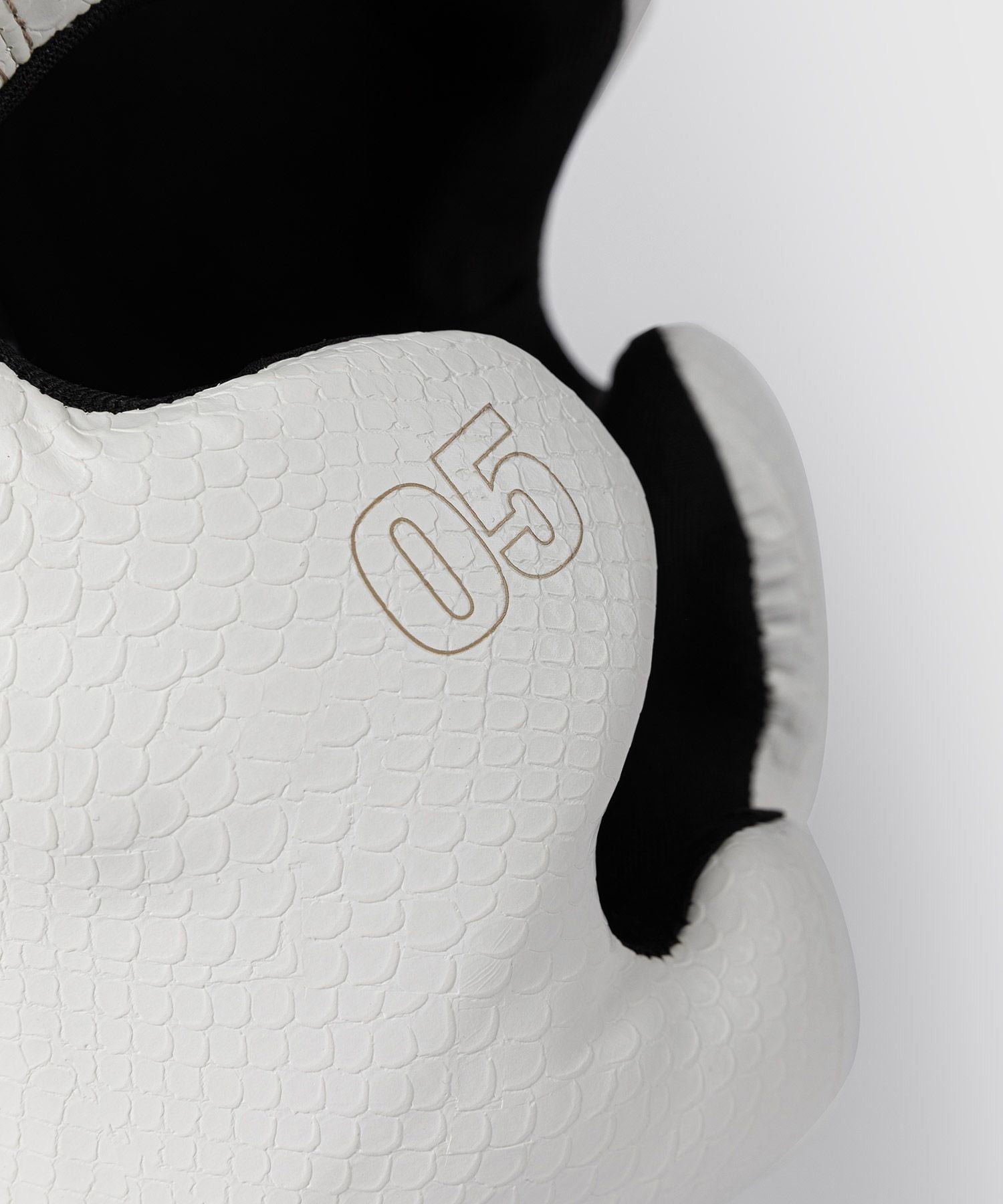 Venum Impact Evo Scales Headgear Ivory - The Fight Club
