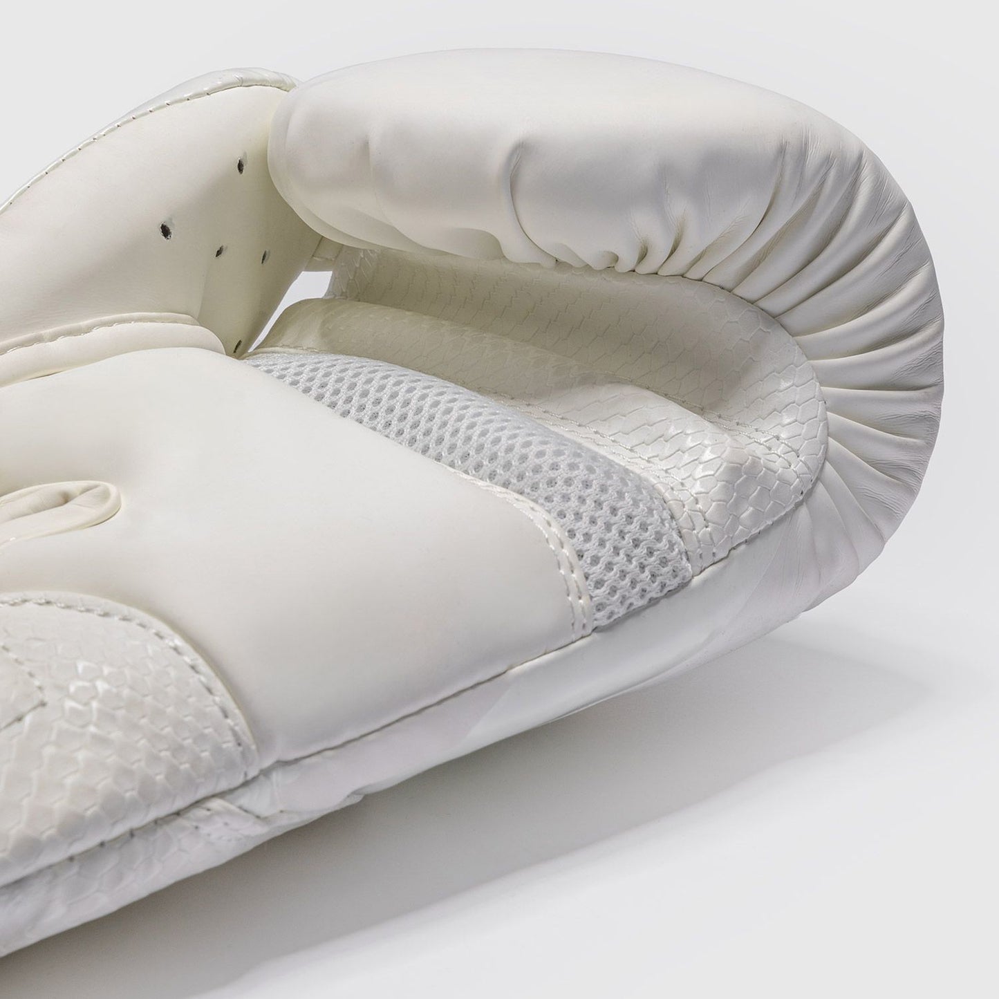 Venum Challenger 4.0 Scales Boxing Gloves Ivory - The Fight Club