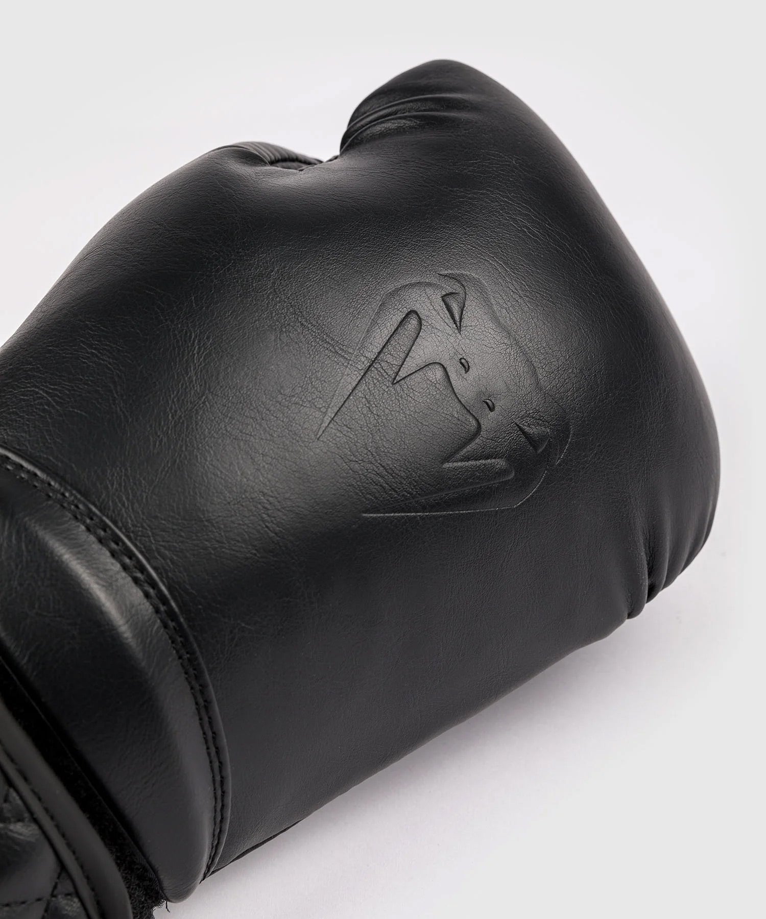 Venum Impact Classic Boxing Gloves Black - The Fight Club