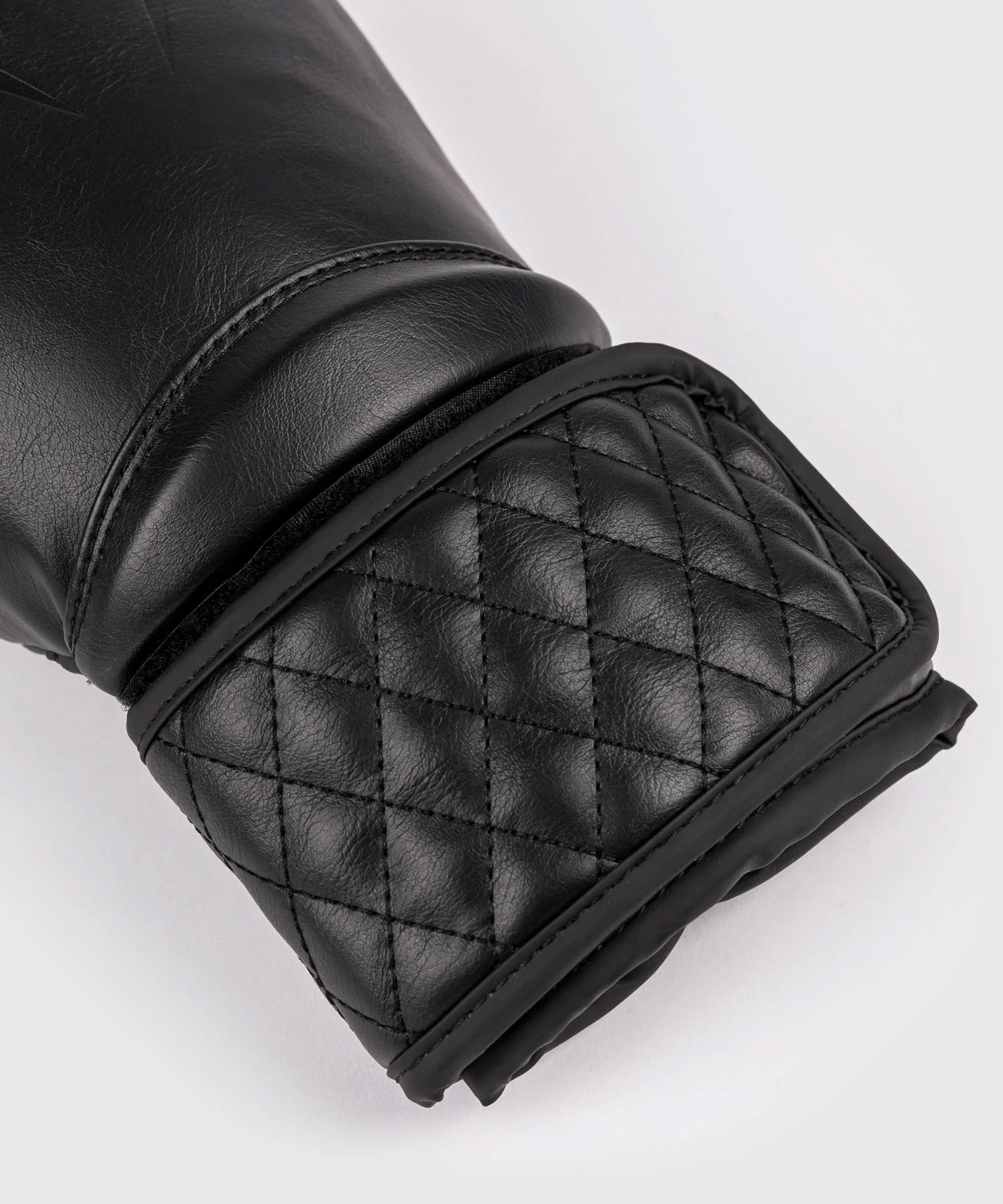 Venum Impact Classic Boxing Gloves Black - The Fight Club